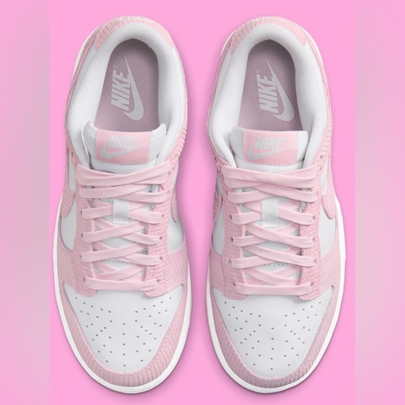 Nike dunk low pink corduroy - Picture 2 of 2